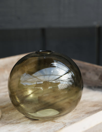 DBKD Ball Vase